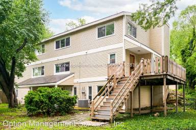 Main picture of 2504 University Dr