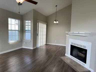 Main picture of 4004 Victoria Way