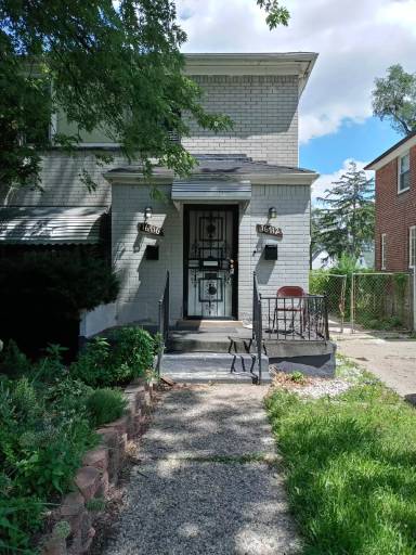 Main picture of 16730 Greenlawn St