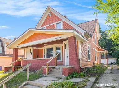 Main picture of 707 Union Ave SE