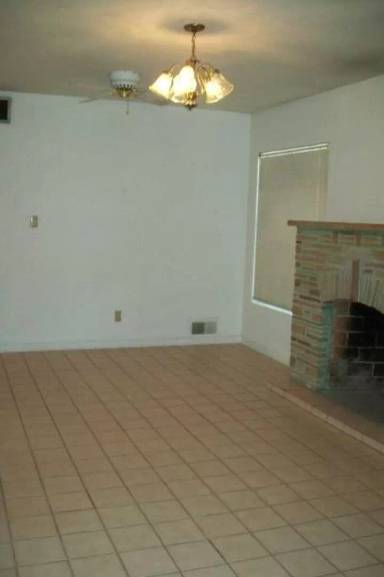 Main picture of 1409 S Mill Ave