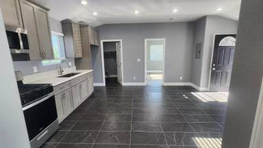 Main picture of 15269 Ramona Ave