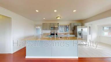 Main picture of 3901 Maunahilu Pl