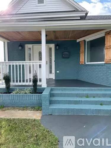 Main picture of 23 E Brainerd St