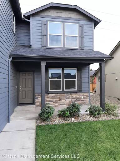 Main picture of 512 Casting St SE