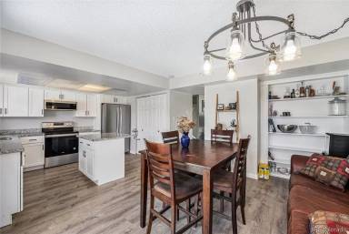 Main picture of 8666 Mariposa St