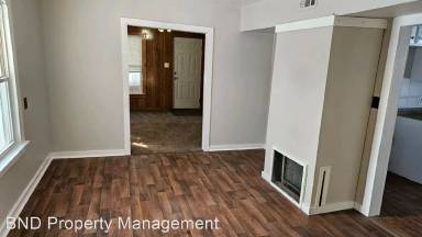 Main picture of 1725 Oak St