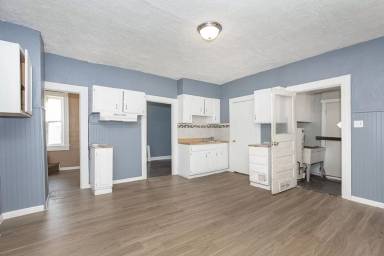 Main picture of 7202 Alice Ave