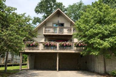 Main picture of 37 Walker St