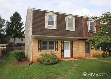 Main picture of 412 Northfield Ct