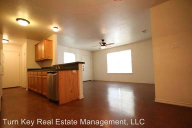 Main picture of 8024 W Elizabeth Ln