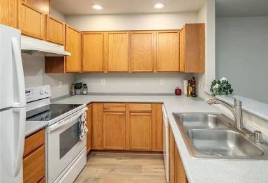 Main picture of 2837 Valencia St