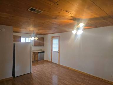 Main picture of 15705 Hallmark Ln