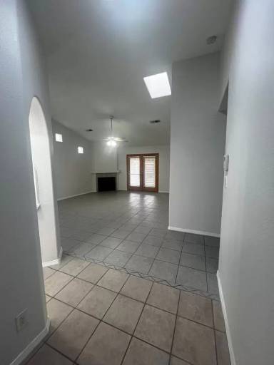 Main picture of 4405 Alpine Cir SE