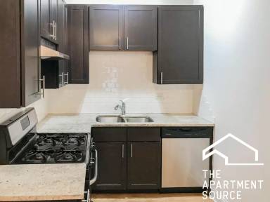 Main picture of 426-36 W Surf St Apartments