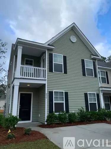 Main picture of 235 Spencer Cir