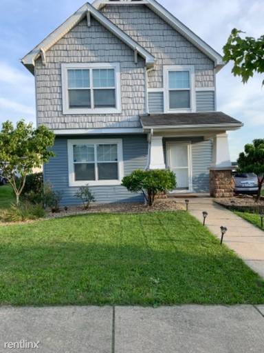 Main picture of 749 Parmalee Ave