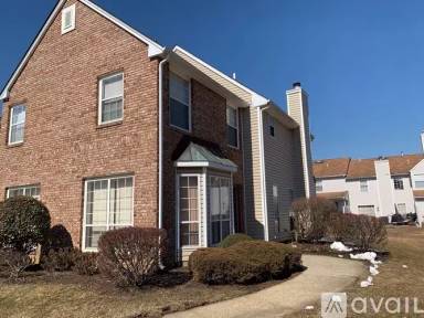 Main picture of 186 Essex Pl