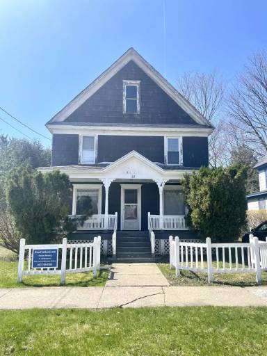 Main picture of 22 Frank St