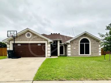 Main picture of 5601 Upper Ridge Ct
