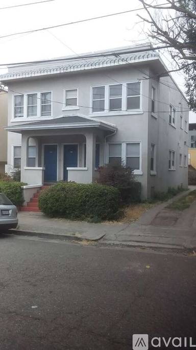 Main picture of 3915 Clarke St
