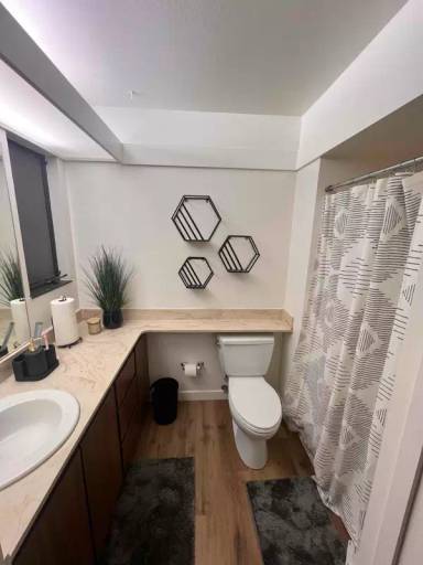 Main picture of 2405 Sunny Ln