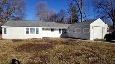 Main picture of 800 15th Ave