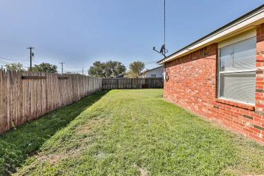 Main picture of 2302 Kewanee Ave