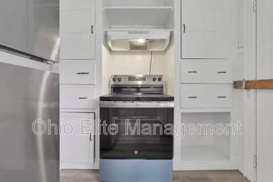 Main picture of 29 S Terrace Ave