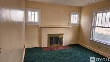 Main picture of 951 N Court St