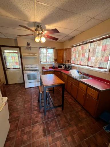 Main picture of 310 9th St