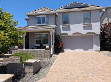 Main picture of 1832 Rioja St