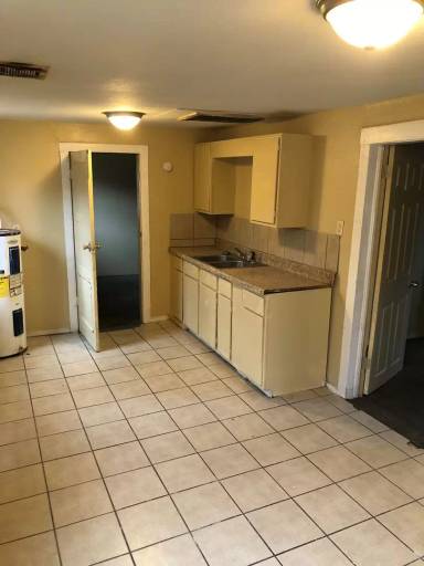 Main picture of 7407 Southern Ave