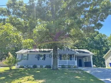 Main picture of 3266 Somerset Dr SE