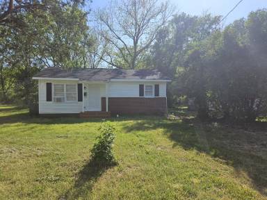 Main picture of 329 Arnold St