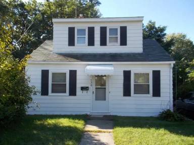 Main picture of 730 Evans Ave