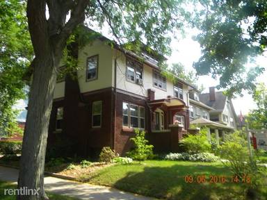 Main picture of 538 Logan St SE