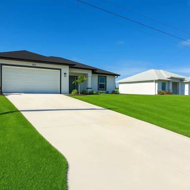 Main picture of 112 NW 23rd Ave