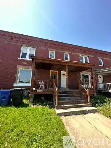 Main picture of 1280 W 85th St