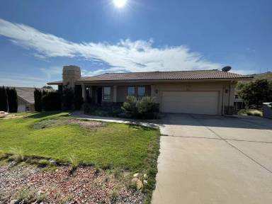 Main picture of 2245 S Santa Maria Ct
