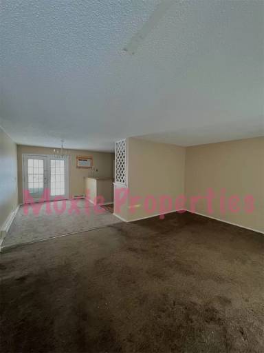 Main picture of 4134 Liberty St