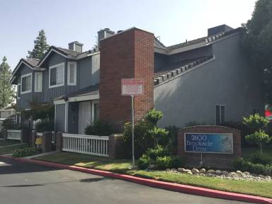 Main picture of 2600 Brookside Dr