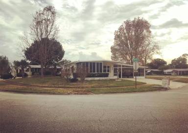 Main picture of 719 Indian Hill Dr