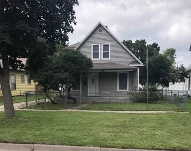 Main picture of 6012 Ballard Ave