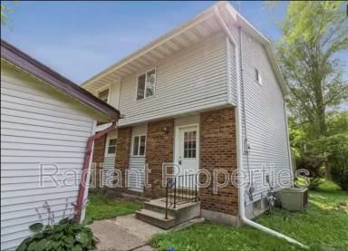 Main picture of 1530 E 16th St