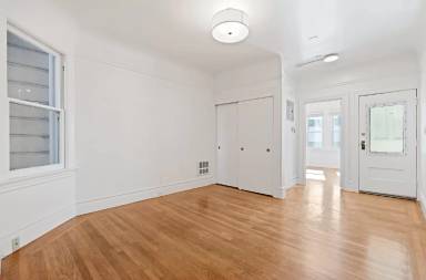 Main picture of 1678 Grove St