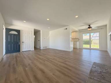 Main picture of 16262 Hawaii Ln
