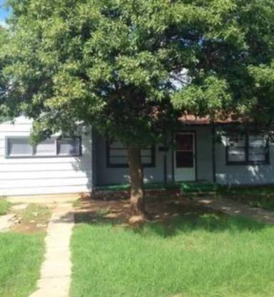 Main picture of 2412 39th St