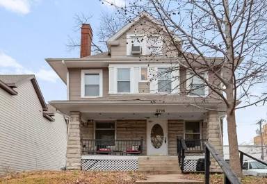 Main picture of 3716 Central St