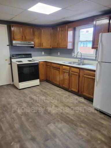 Main picture of 364 Lyndwood Ave